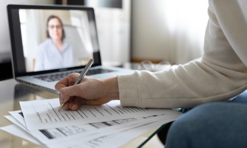 Wat is het verschil tussen een feitelijke vereniging en een vzw?